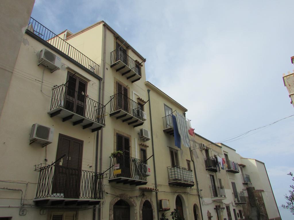 Terrazza Piazzetta Βίλα Cefalù Δωμάτιο φωτογραφία