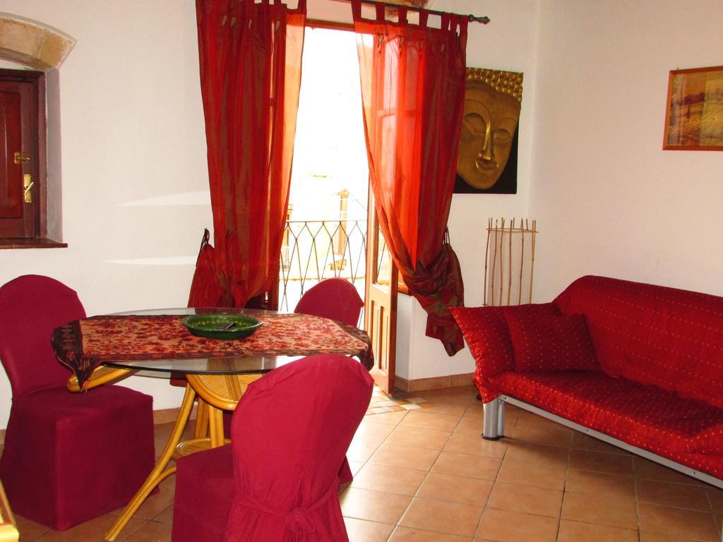 Terrazza Piazzetta Βίλα Cefalù Δωμάτιο φωτογραφία